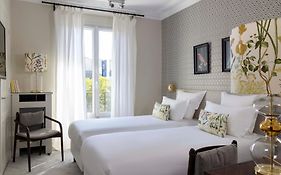 Hotel De Banville